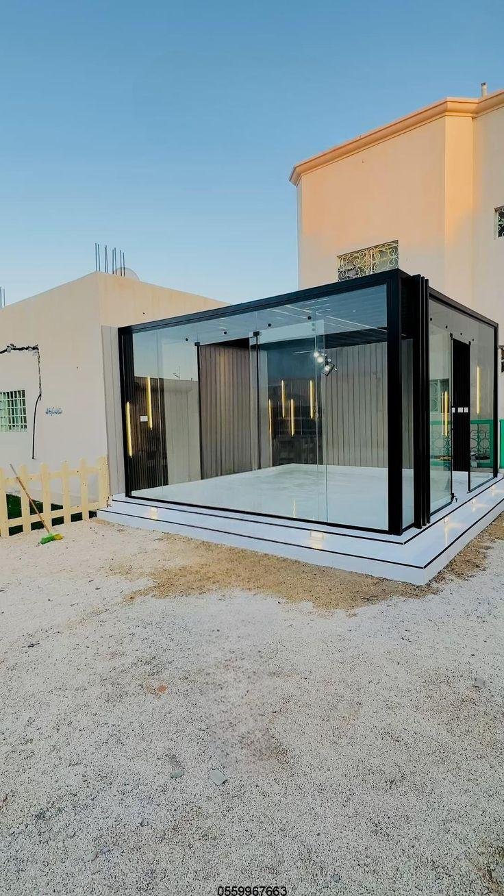 مجلس  زجاج للحدائق المنزلية الرياض